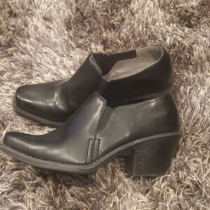Womens Booties Size 6.5 